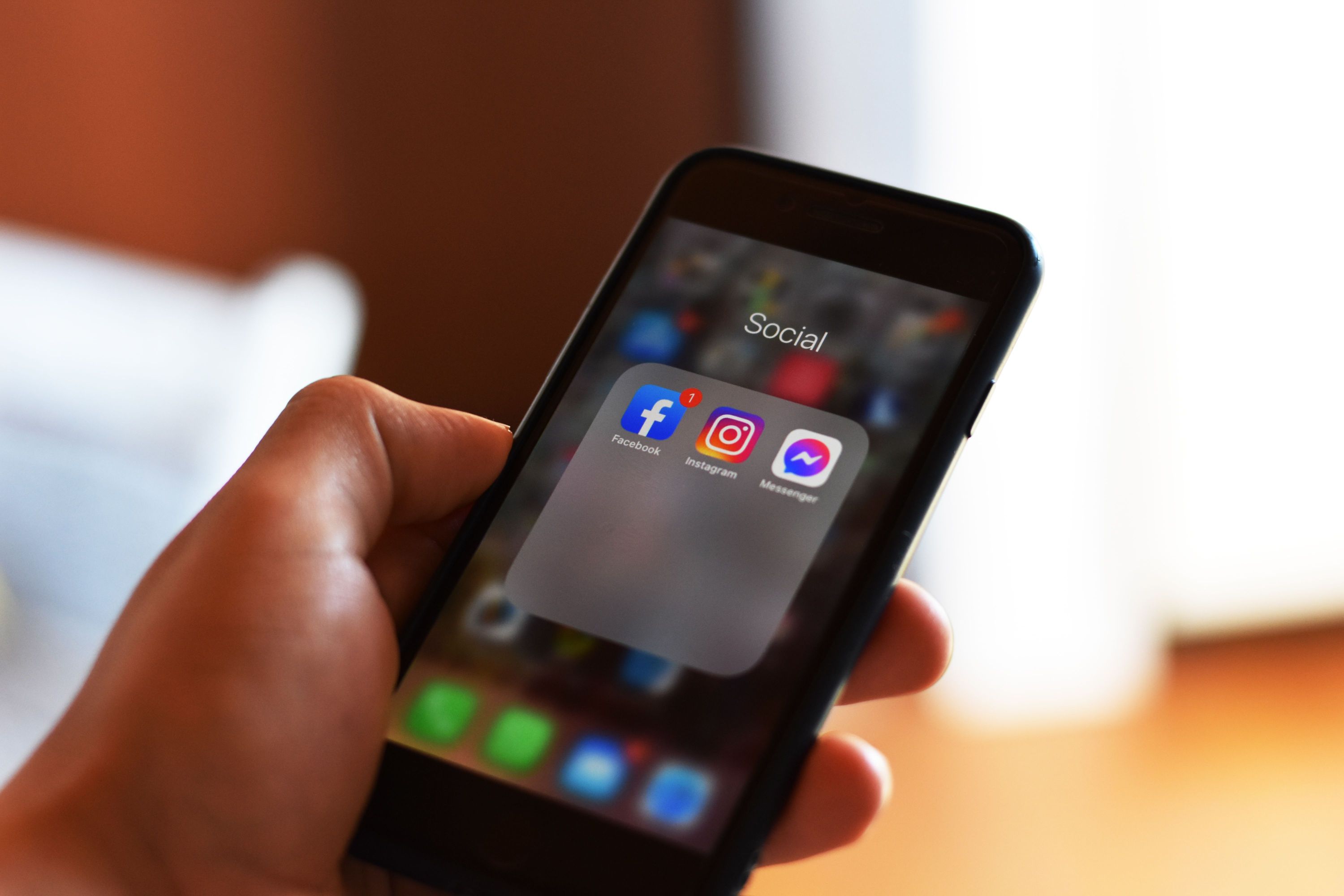 Handywechsel ohne Datenverlust: Kontakte, Fotos und Apps richtig sichern